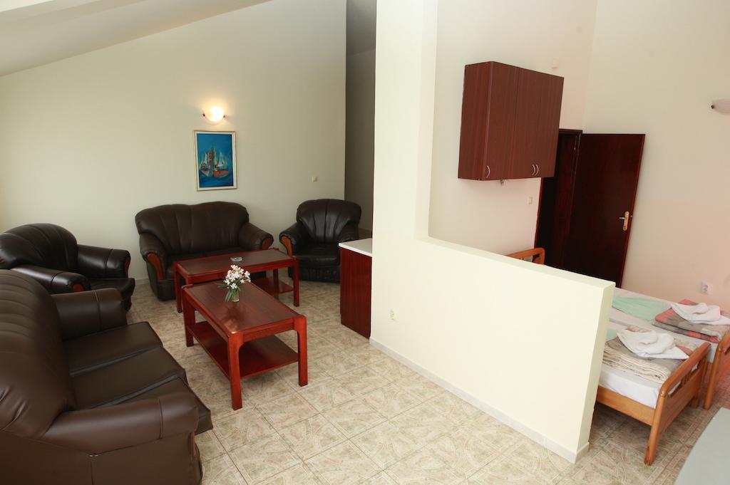 Hotel Vila Prestige Budva Kamer foto
