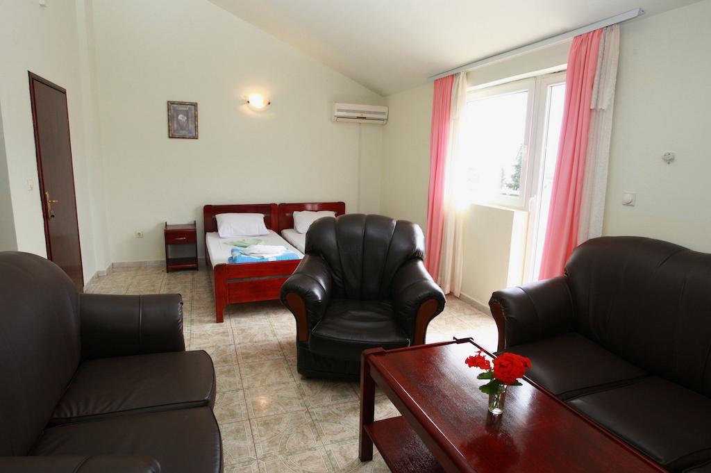 Hotel Vila Prestige Budva Kamer foto