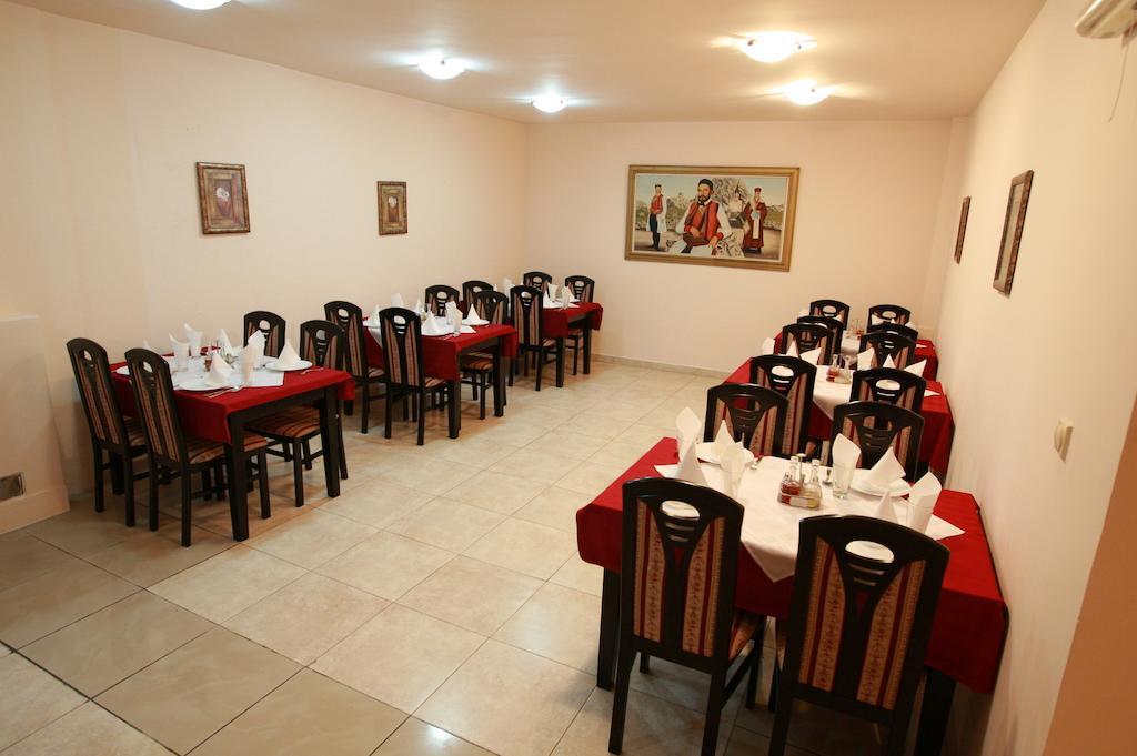 Hotel Vila Prestige Budva Buitenkant foto
