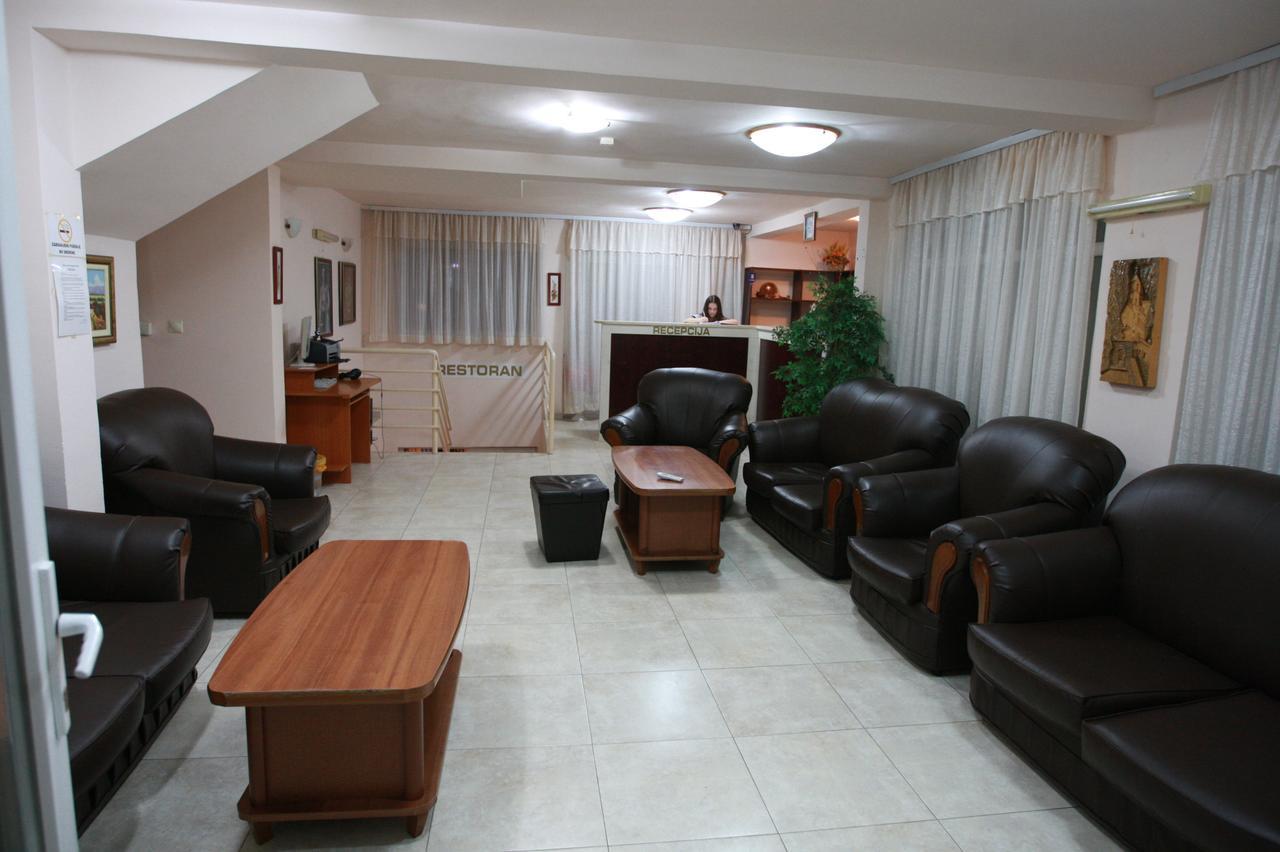 Hotel Vila Prestige Budva Buitenkant foto