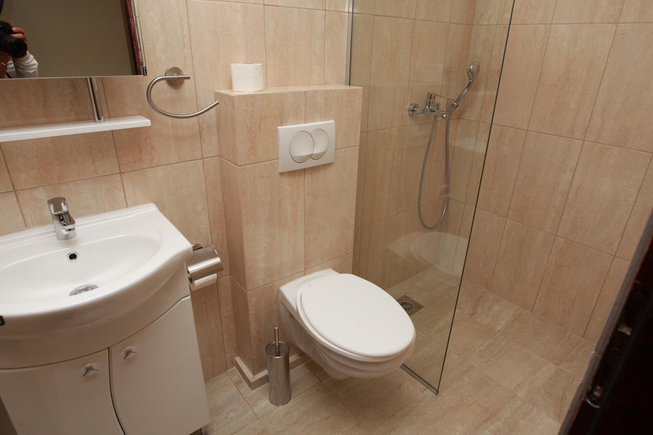 Hotel Vila Prestige Budva Buitenkant foto